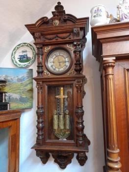 Uhr mit Viertelstunden Schlagwerk - 1880